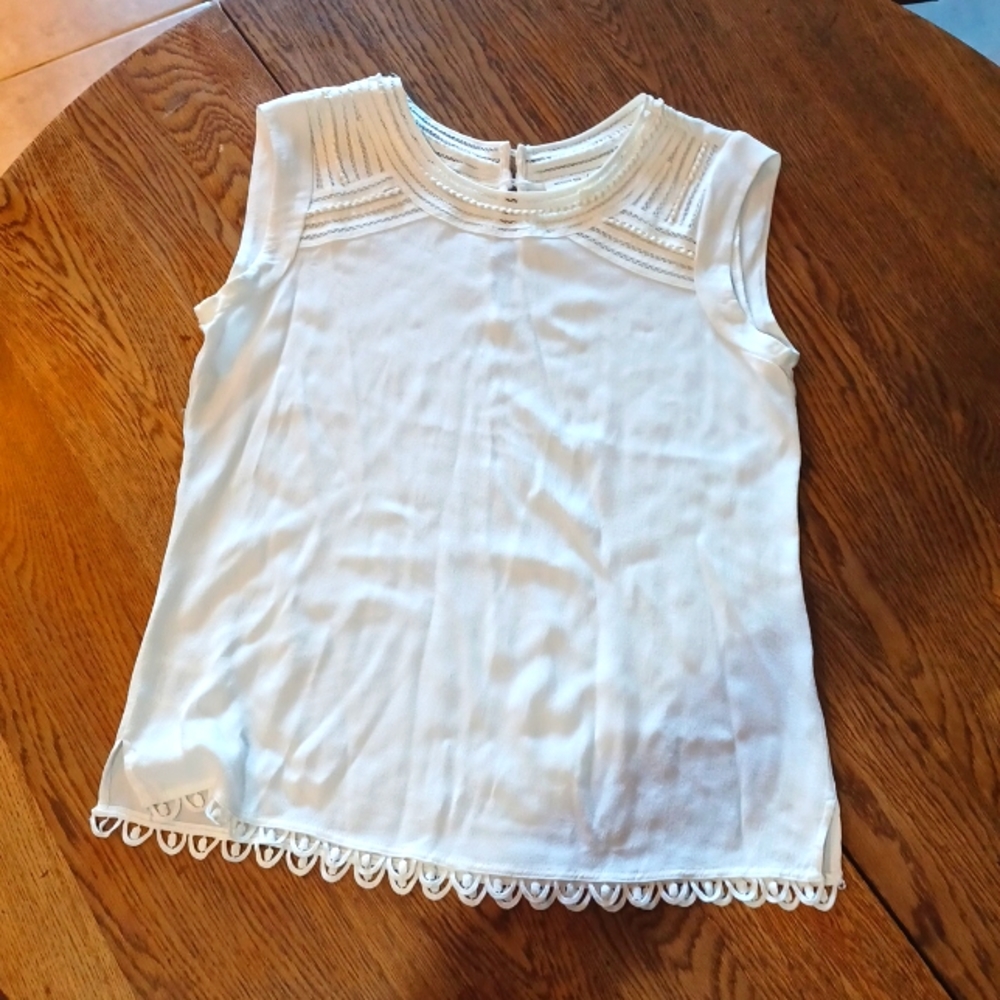 Meadow Rue by Anthropologie M Sleeveless Blouse.